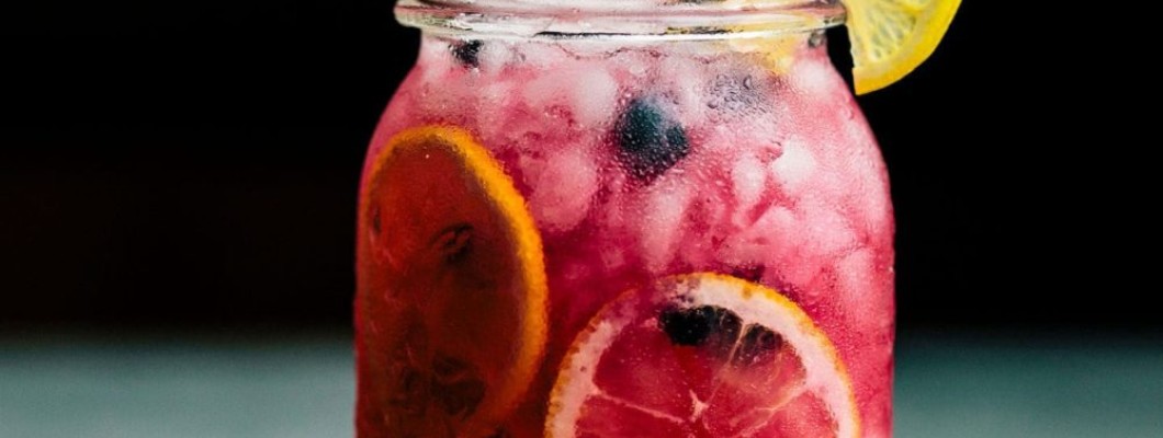 Traditional Soft Pretzels with Sweet Beer Cheese